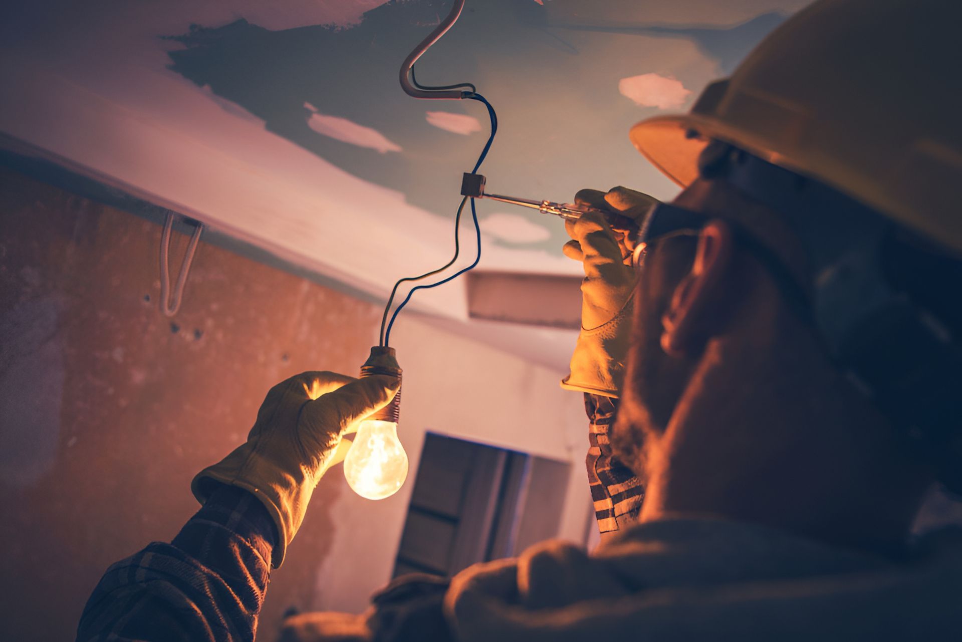 DSMQ licensed technician working on site in Gladstone
